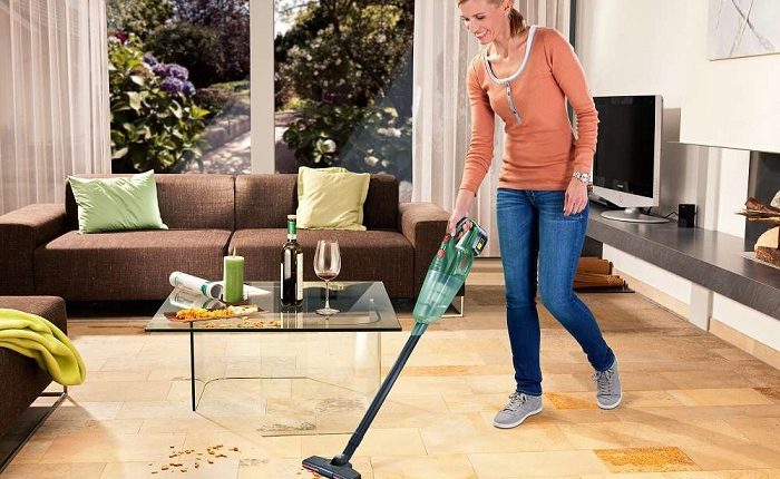 Cordless-vacuum-cleane